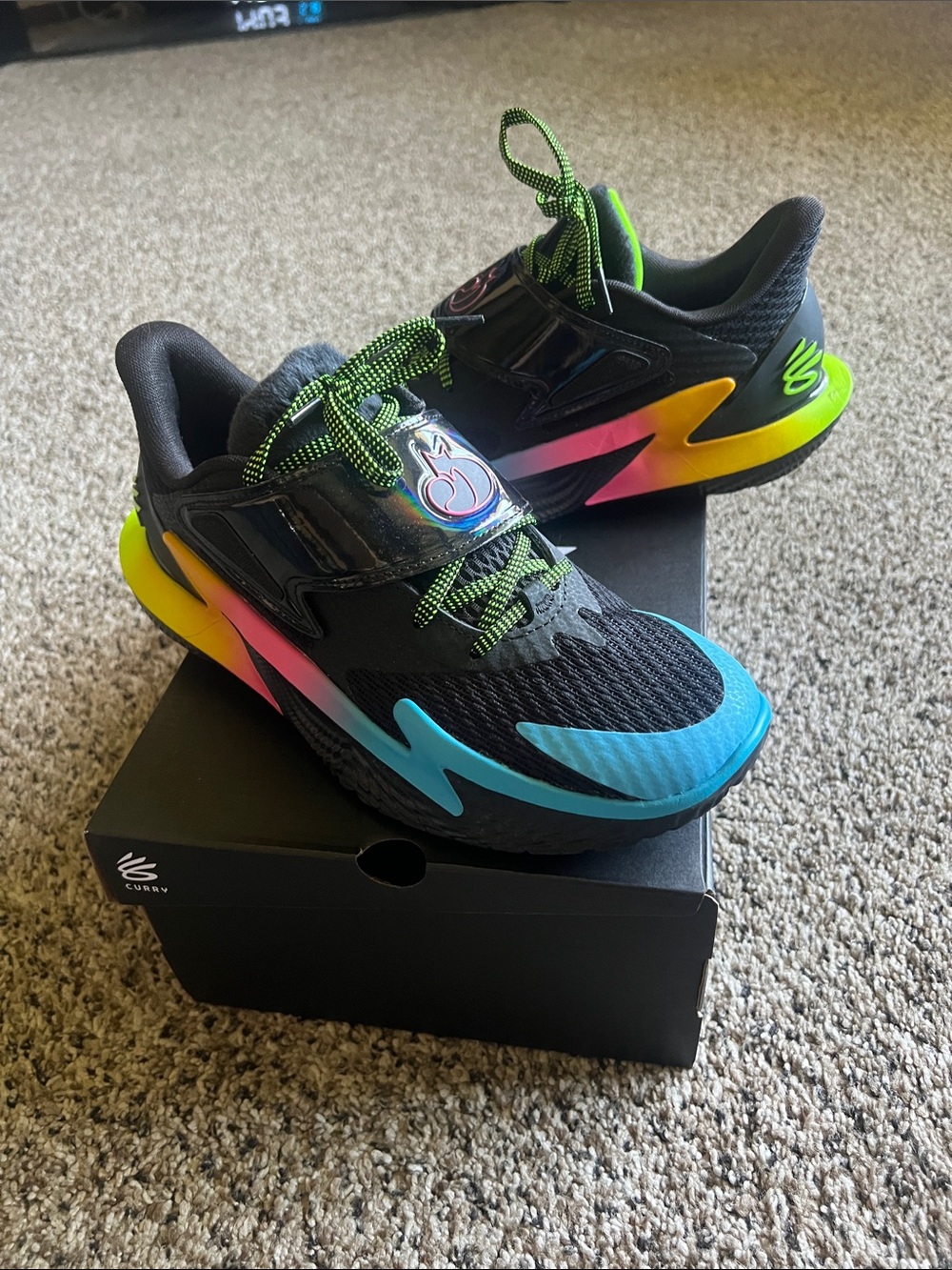 Fox Curry by Under Armor basketball sneakers D. Fox 2 gamer